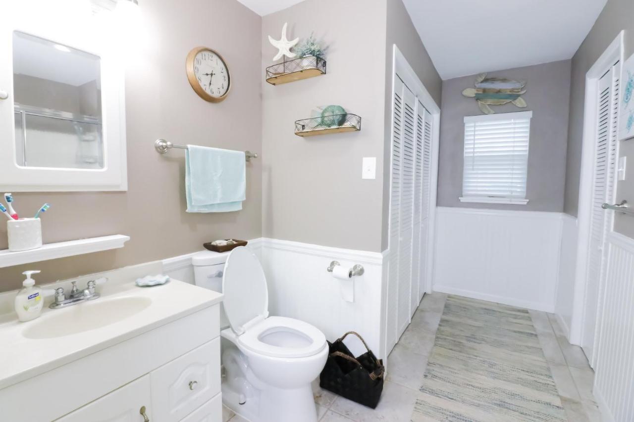 Sunny Daze Walk To Beach 2 Decks Pet Friendly Has A Mini Bar Galveston Ngoại thất bức ảnh