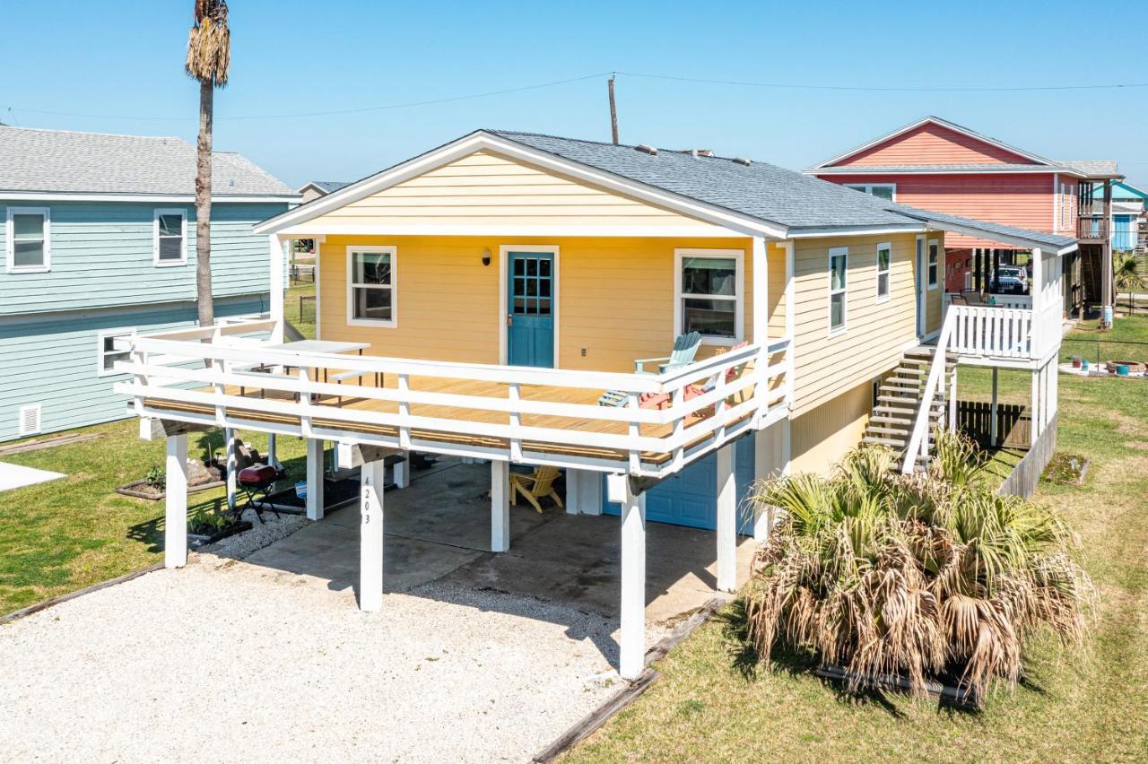 Sunny Daze Walk To Beach 2 Decks Pet Friendly Has A Mini Bar Galveston Ngoại thất bức ảnh